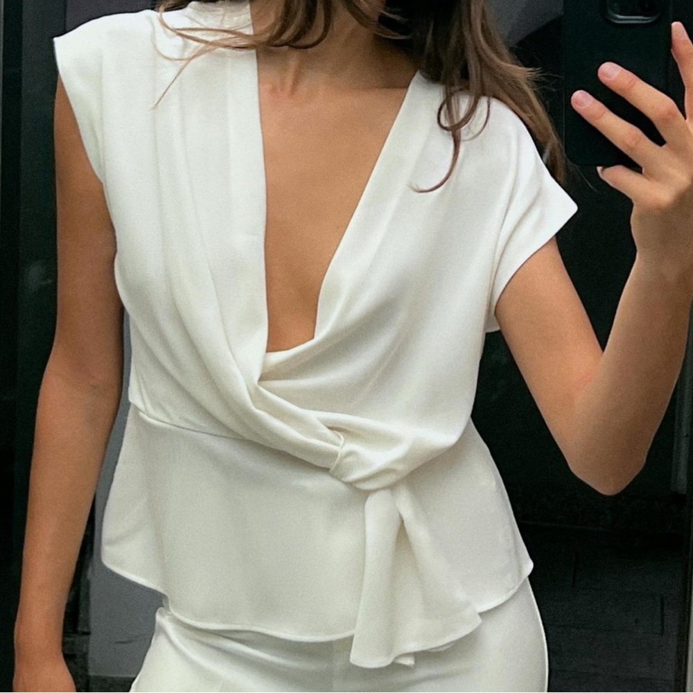 Zara top - Picture 2 of 4